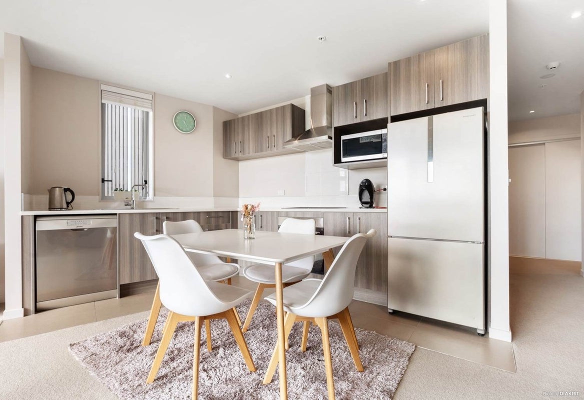 401/25 Don McKinnon Drive, Albany, Auckland - Carousel 2
