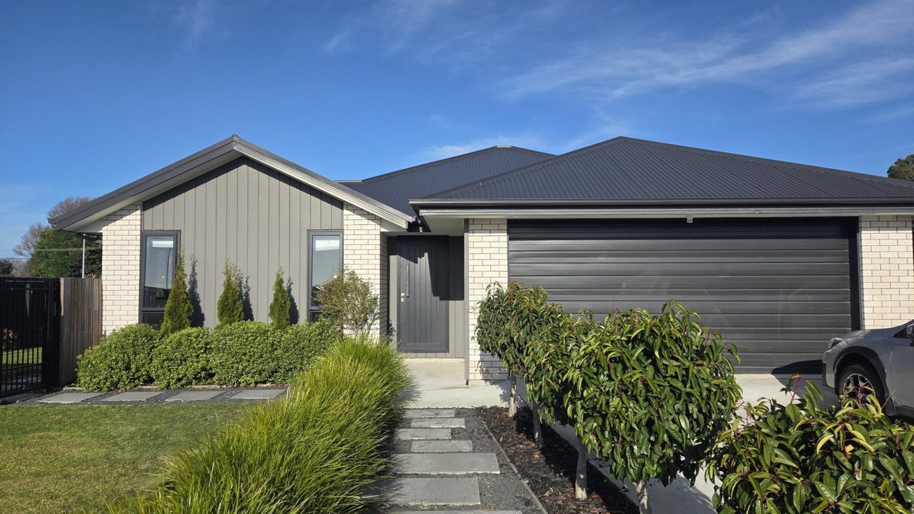 182 Georgina Street, Marshland, Christchurch - Carousel 2