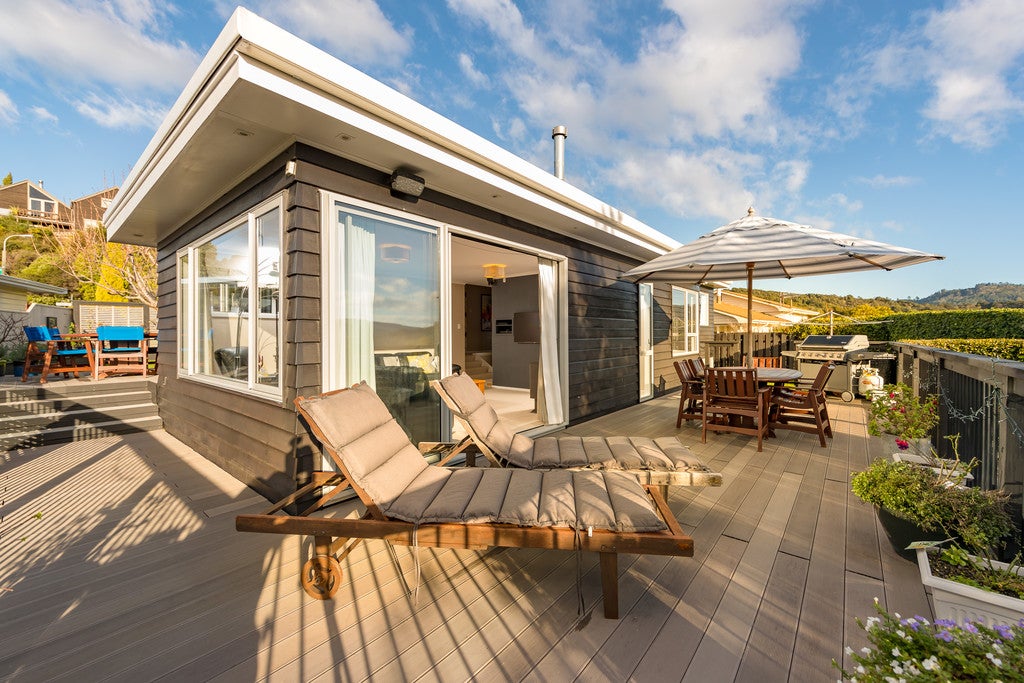 9 Arundel Grove, Silverstream, Upper Hutt - Carousel 2