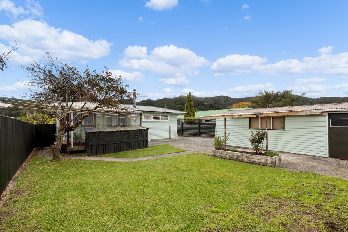 46 Meremere Street, Wainuiomata, Lower Hutt - Carousel 28