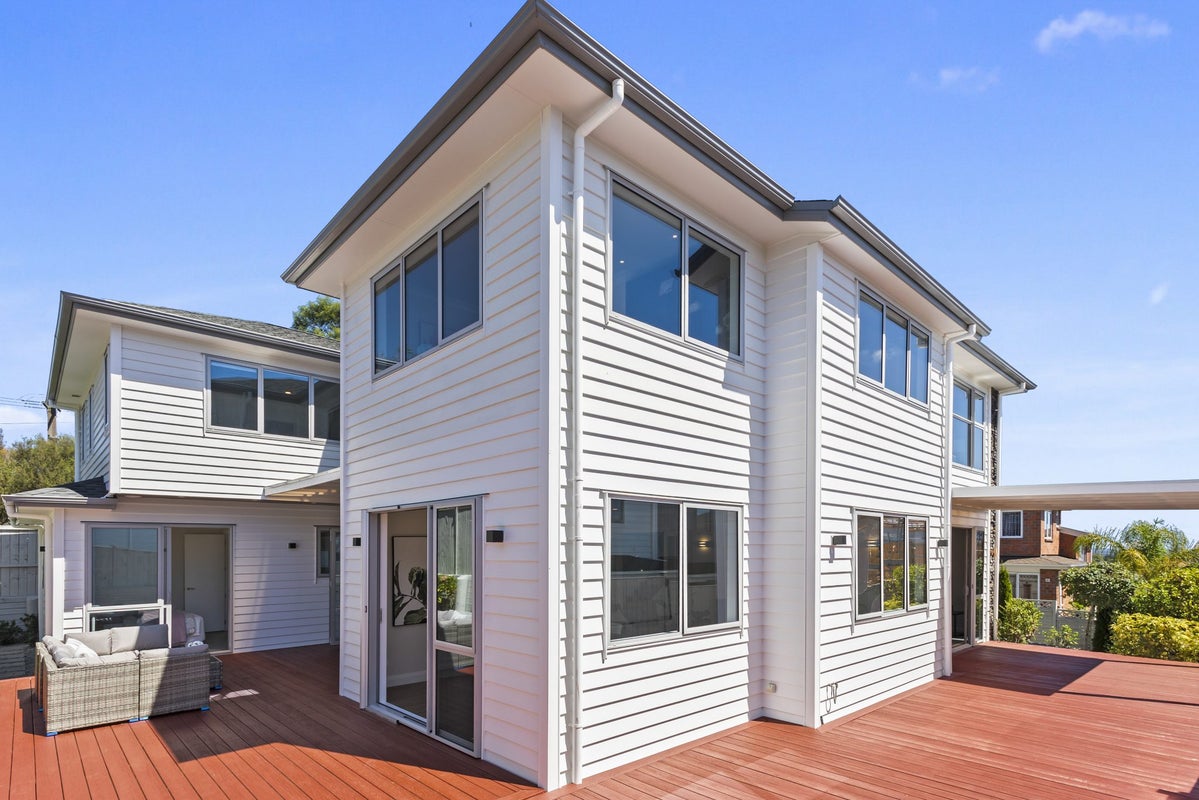 128 Greenhithe Road, Greenhithe, Auckland - Carousel 2