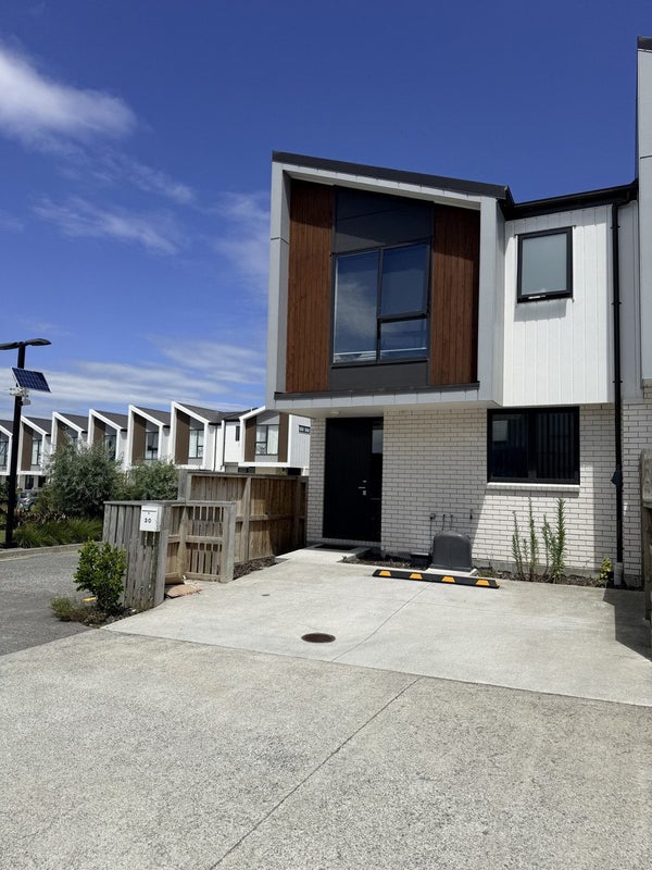30 Waipuhinui Way, Wiri, Auckland - Carousel 1