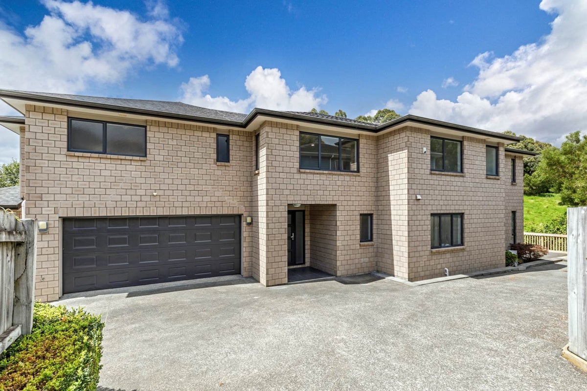 87 Hugh Green Drive, Pinehill, Auckland - Carousel 1