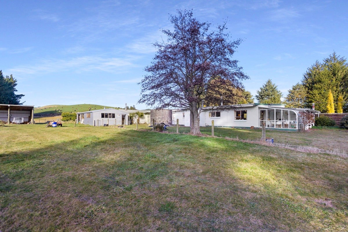 456 State Highway 49, Tangiwai - Carousel 2