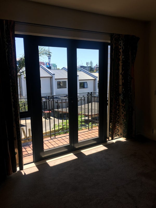 60/3 Burton Street, Grafton, Auckland - Carousel 2