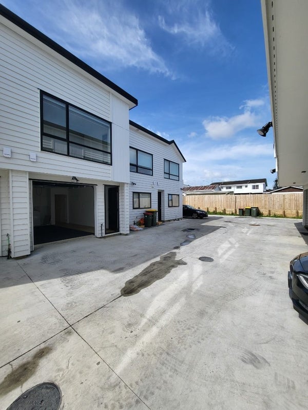 10/21 Margan Avenue, Papatoetoe, Auckland - Carousel 1