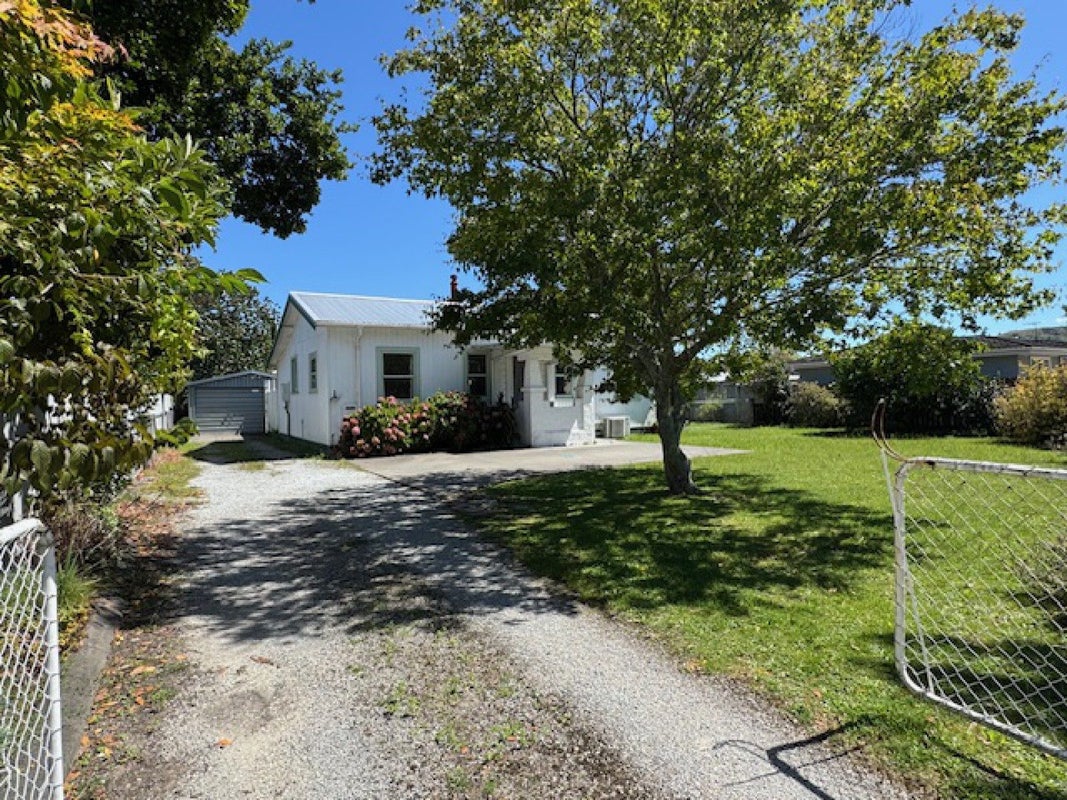 6 Mary Street, Mangapapa, Gisborne - Carousel 2
