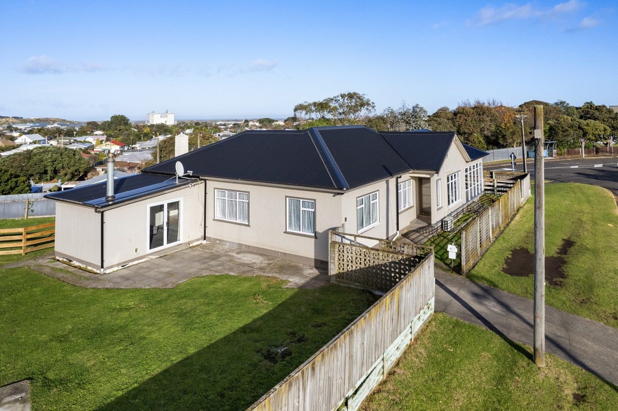 63 Koromiko Road, Gonville, Whanganui - Carousel 1