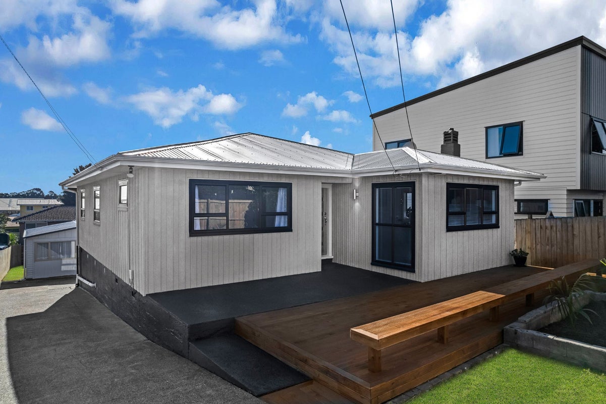 8 View Road, Mangere, Auckland - Carousel 38