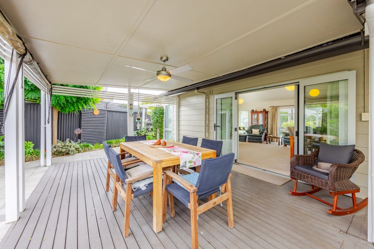 31 Fife Crescent, Tamatea, Napier - Carousel 2