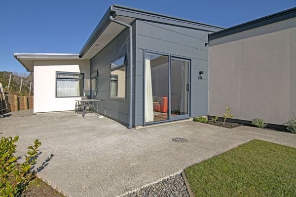 25 Vista Drive, Bishopdale, Nelson - Carousel 1