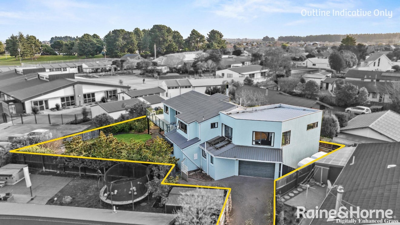 11A Pinaster Place, Parklands, Christchurch - Carousel 2