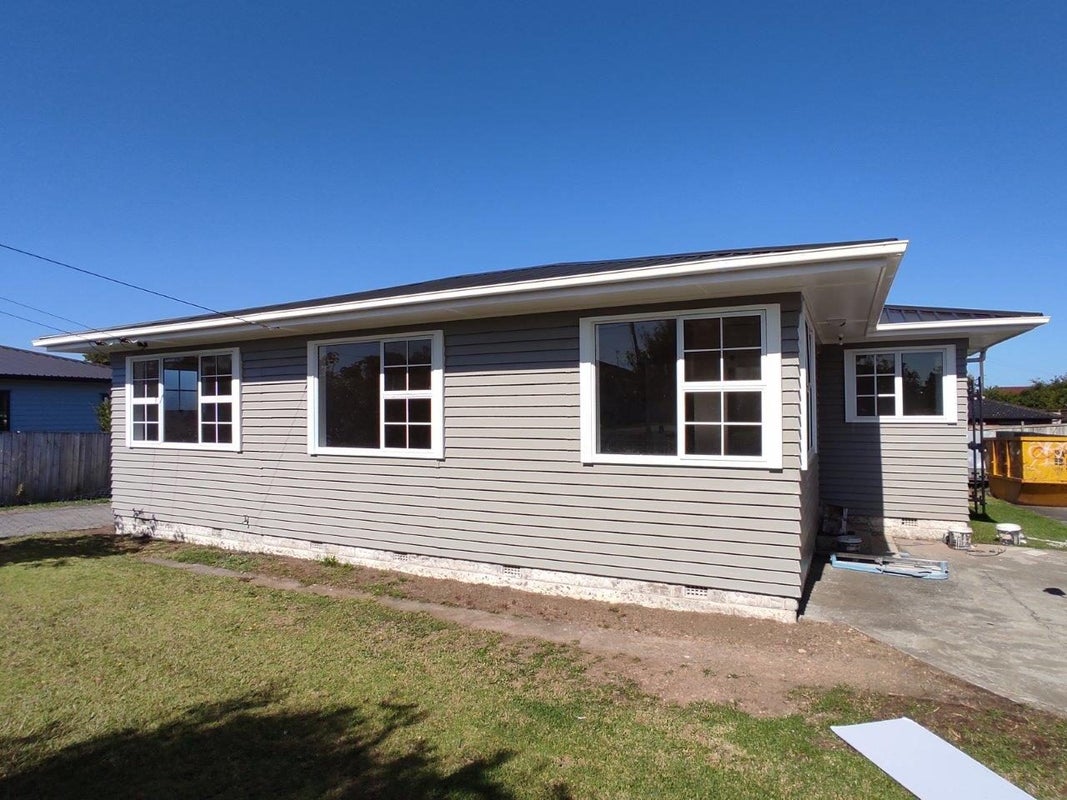 31 Scotts Road, Manurewa East, Auckland - Carousel 1