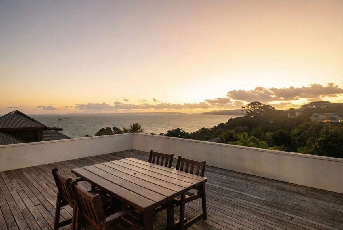 4A Godwit Place, Lynfield, Auckland - Carousel 1