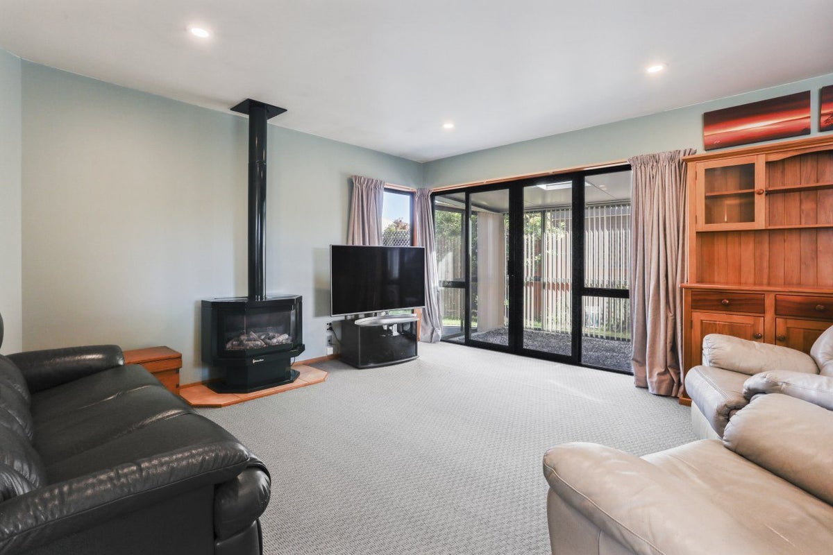 211 White Street, Rangiora, Rangiora - Carousel 2