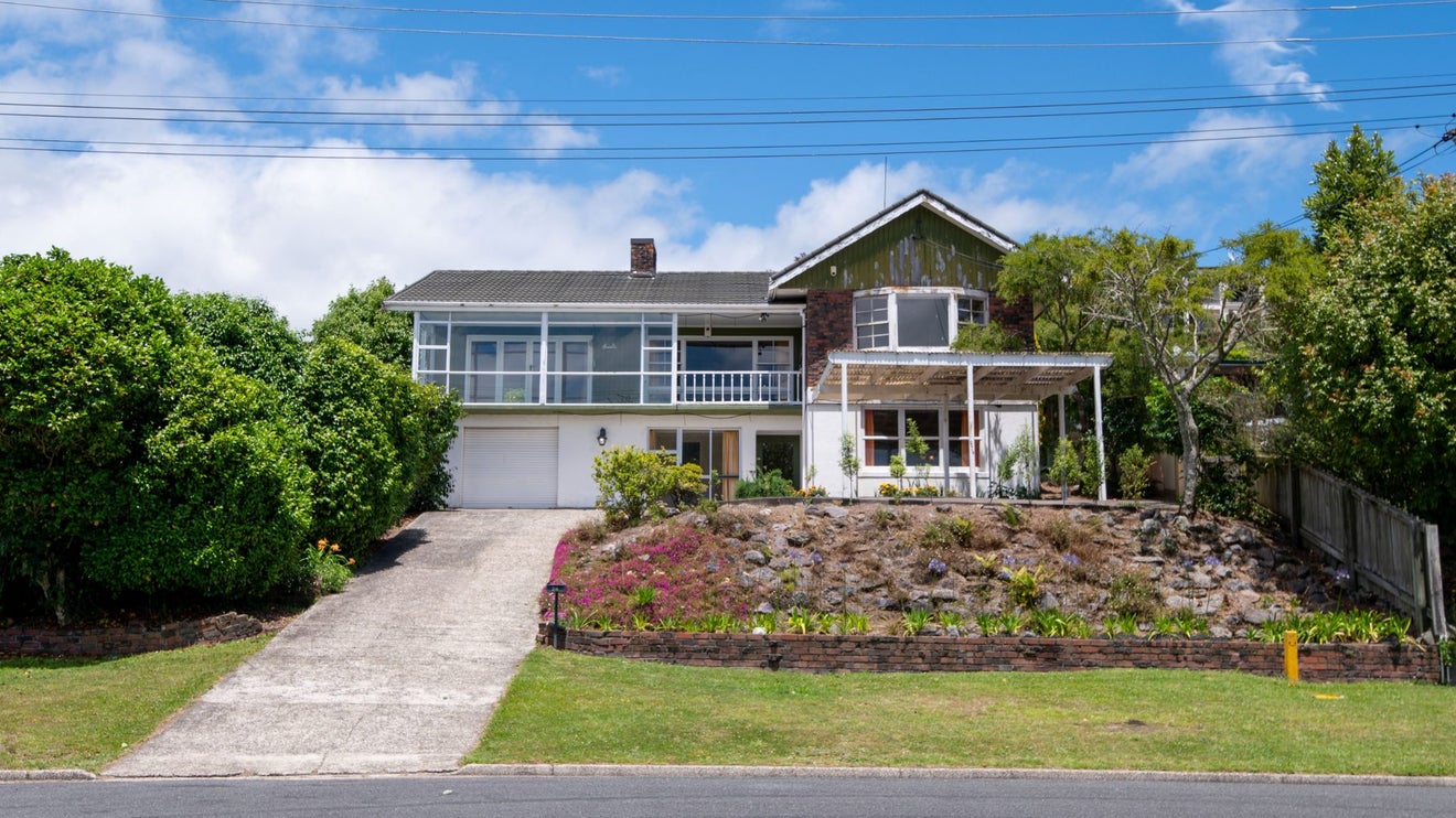 28 Sloane Avenue, Tihiotonga, Rotorua - Carousel 1