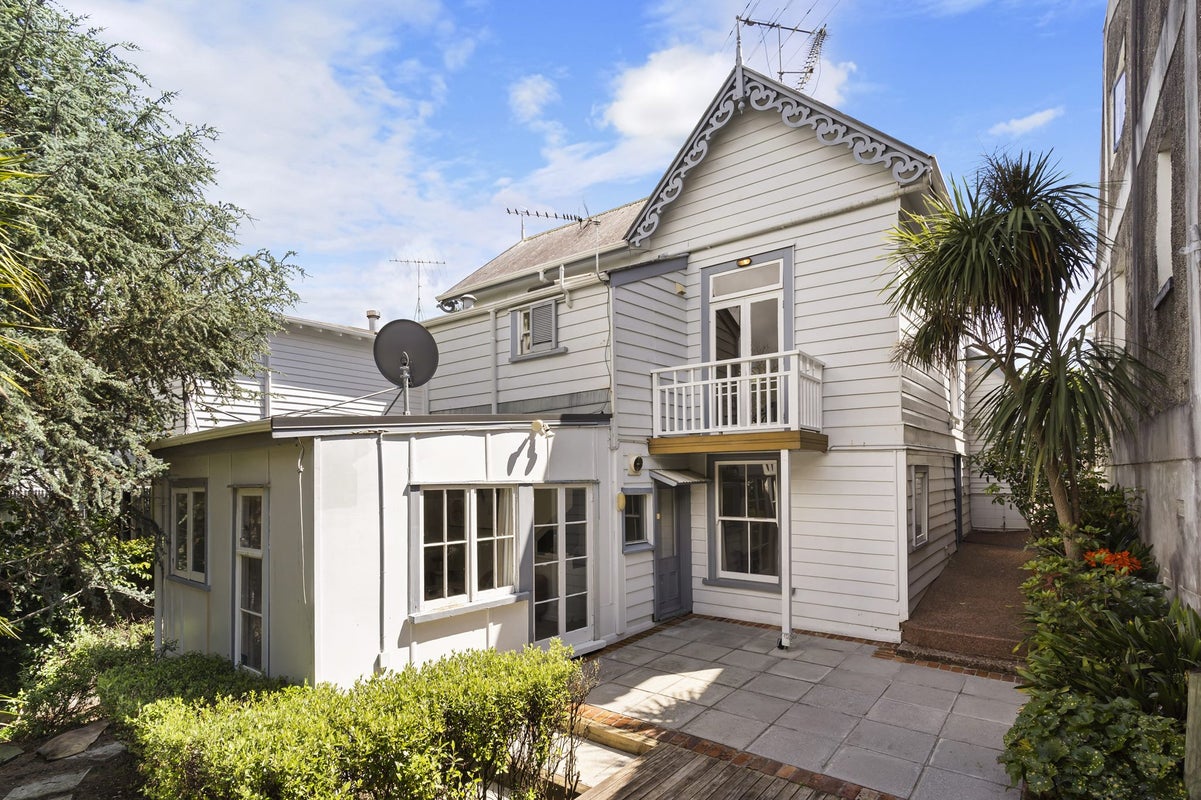 14 Hackett Street, Saint Marys Bay, Auckland - Carousel 2