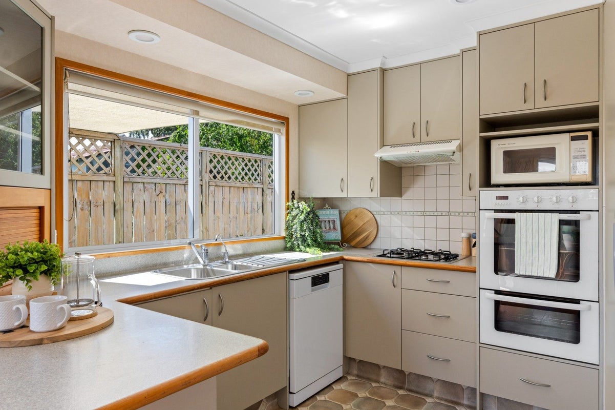 25/690 Gladstone Road, Te Hapara, Gisborne - Carousel 2