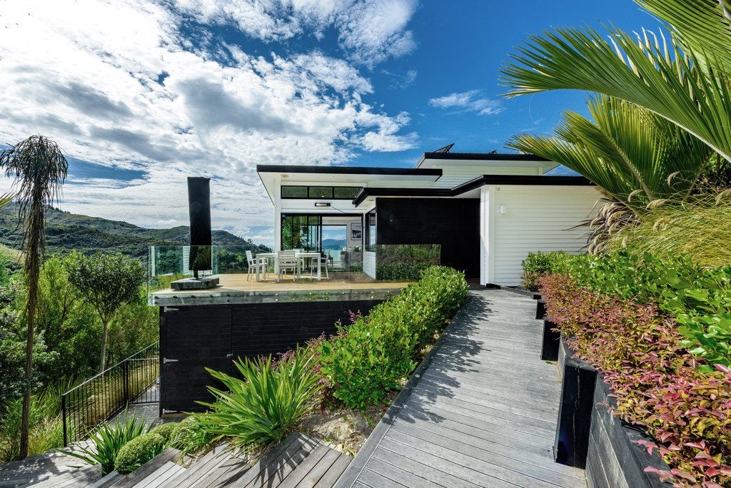 9A Hay'S Rise, Governors Bay, Lyttelton - Carousel 1