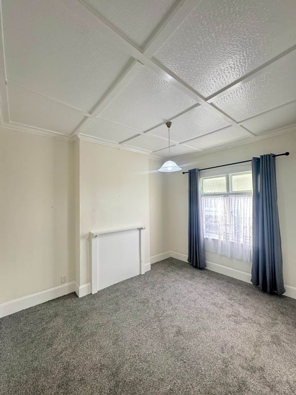 30 Brentwood Avenue, Mount Eden, Auckland - Carousel 2