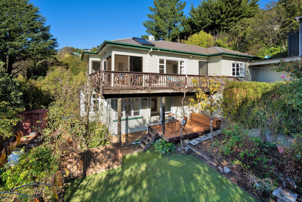 11 Aotea Terrace, Huntsbury, Christchurch - Carousel 1