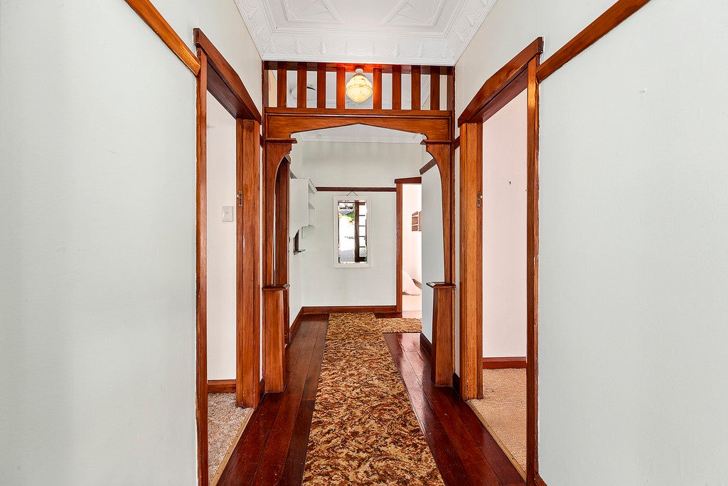 209 Darlington Road, Miramar, Wellington - Carousel 2