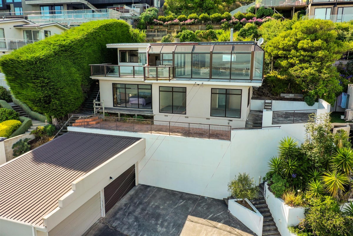 110 Scarborough Road, Scarborough, Christchurch - Carousel 1
