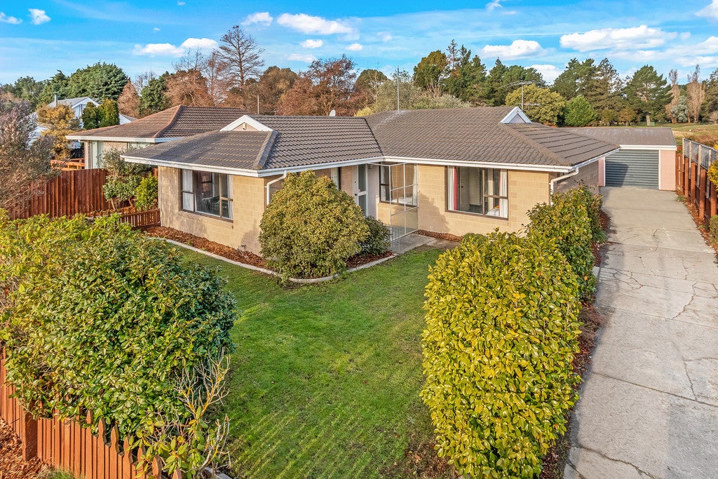 58 Waratah Street, Avondale, Christchurch - Carousel 1