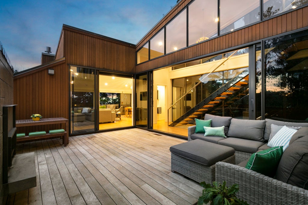 66 Kohu Road, Titirangi, Auckland - Carousel 1