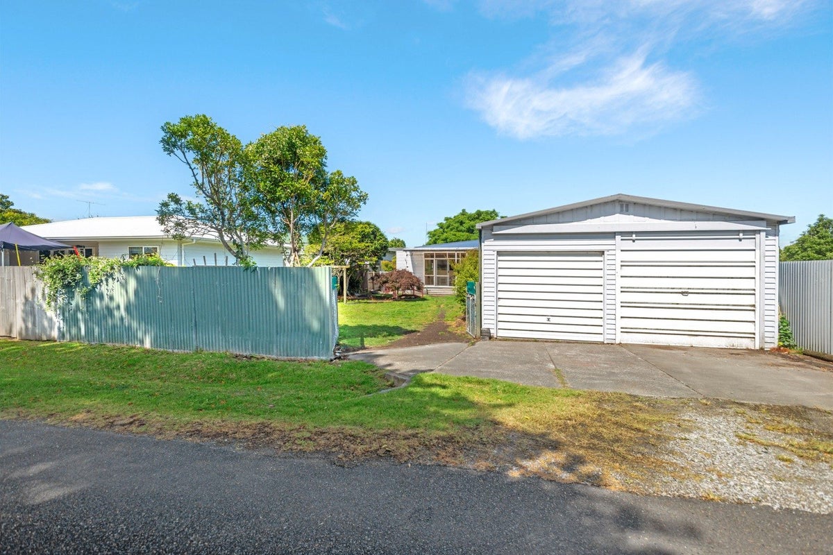 89 Ormond Road, Whataupoko, Gisborne - Carousel 21