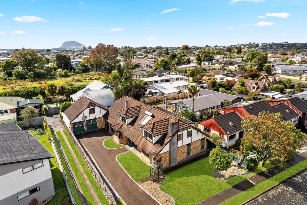 5 Kotuku Place, Matua, Tauranga - Carousel 1