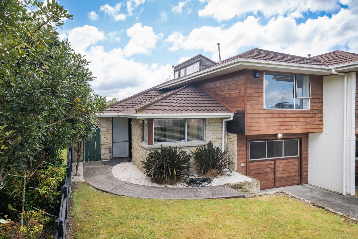 47A Carter Crescent, Awapuni, Palmerston North - Carousel 22
