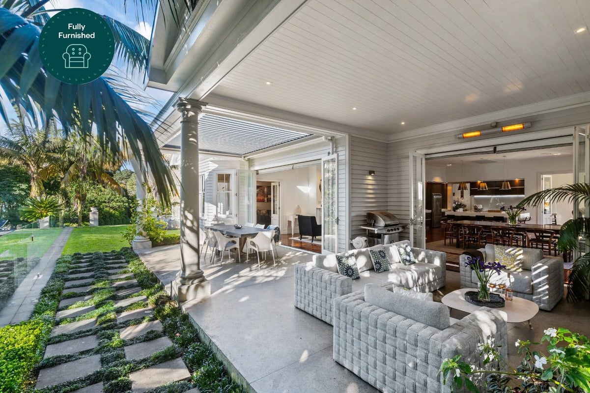 11 Kawaka Street, Mount Eden, Auckland - Carousel 1