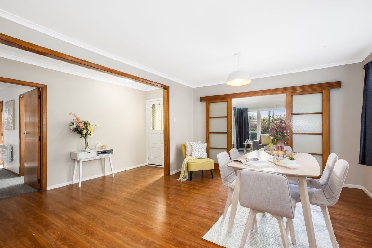 110A Hine Road, Wainuiomata, Lower Hutt - Carousel 1