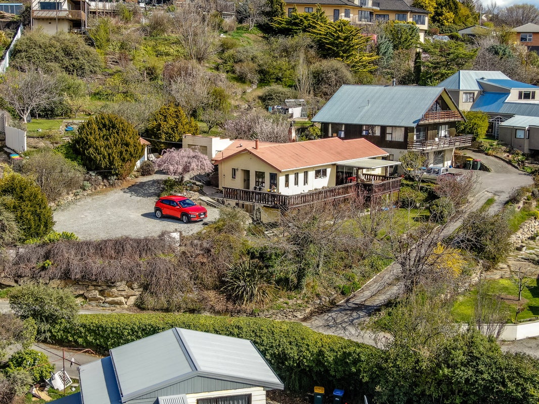 22 Earnscleugh Road, Bridge Hill, Alexandra - Carousel 1