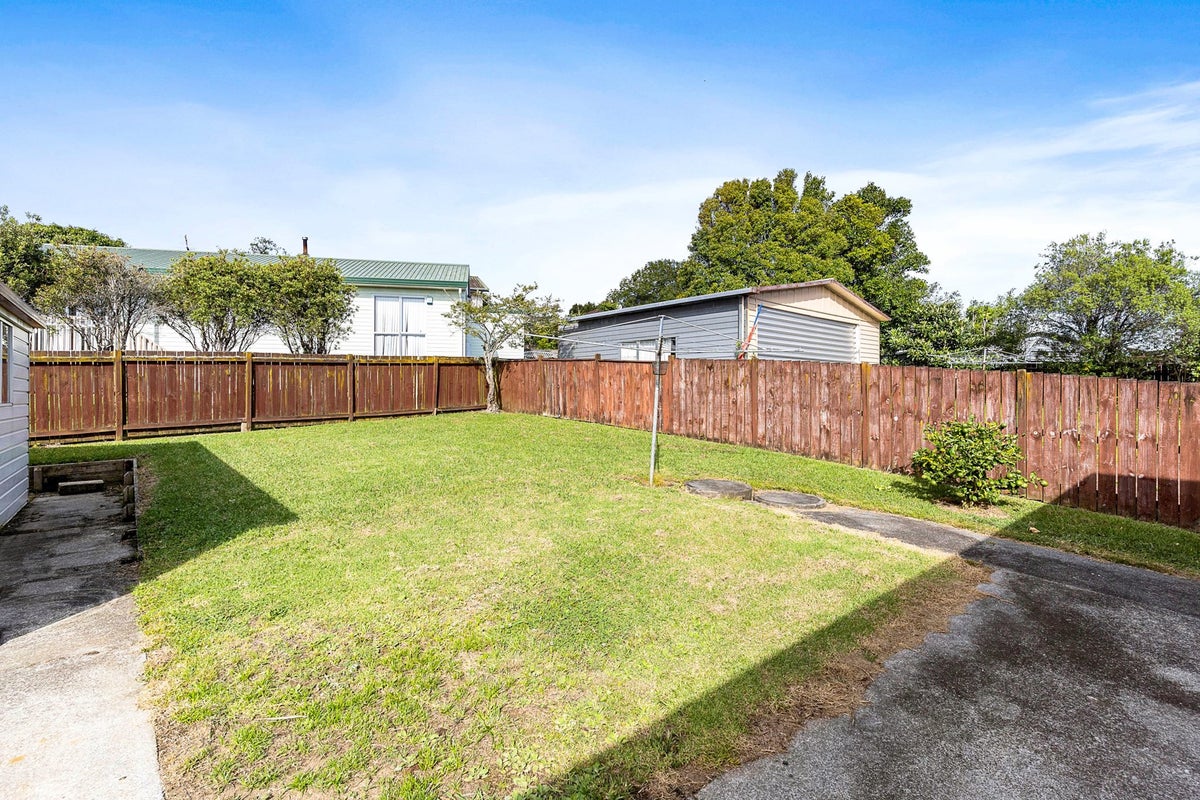 110 Aviemore Drive, Highland Park, Auckland - Carousel 20