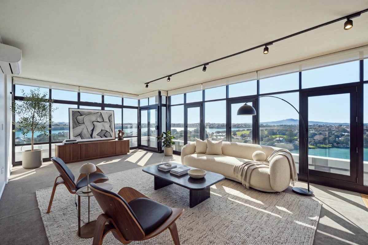 703/45 STANLEY POINT RD, Stanley Point, Auckland - Carousel 1