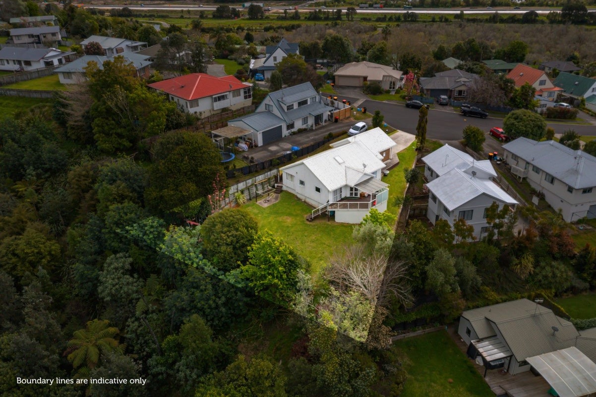 17 Tamworth Place, Gate Pa, Tauranga - Carousel 1