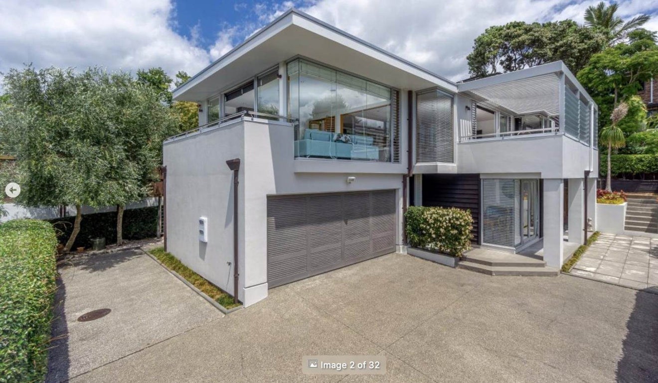 2/55 Parr Terrace, Castor Bay, Auckland - Carousel 1