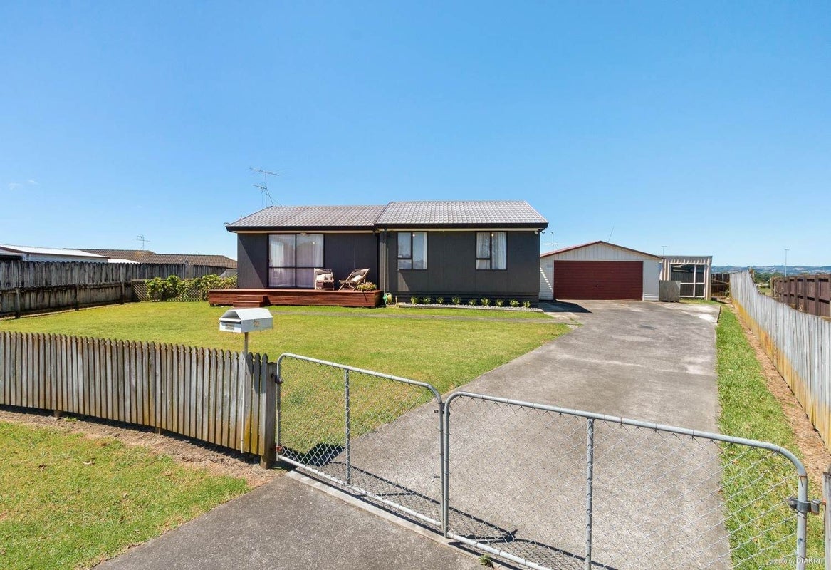 12 Charisma Place, Randwick Park, Auckland - Carousel 1