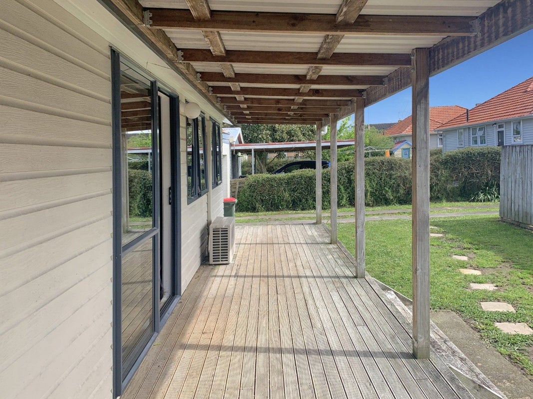 3 Willis Street, Bader, Hamilton - Carousel 1