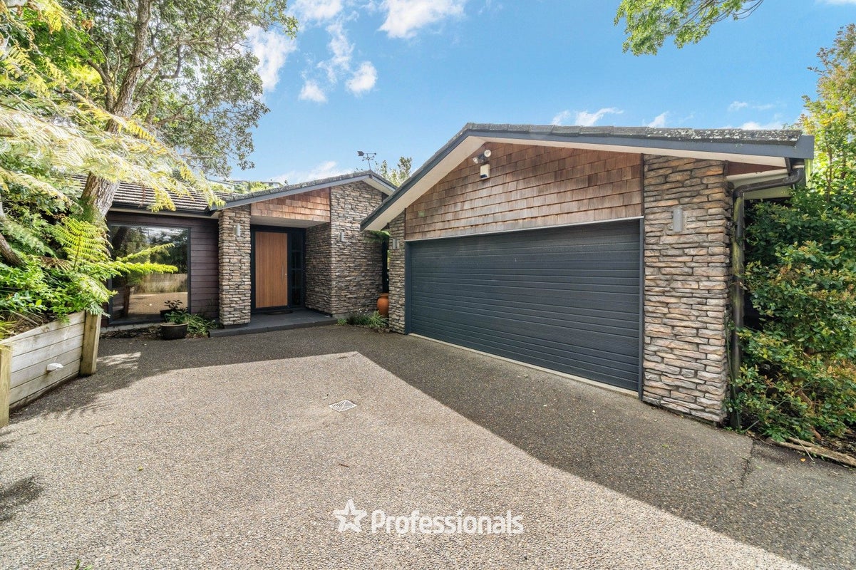 24 Natusch Road, Belmont, Lower Hutt - Carousel 1