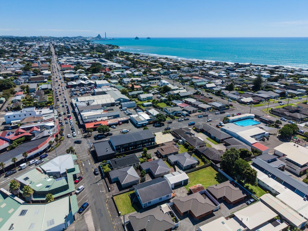 5B Clemow Road, Fitzroy, New Plymouth - Carousel 31