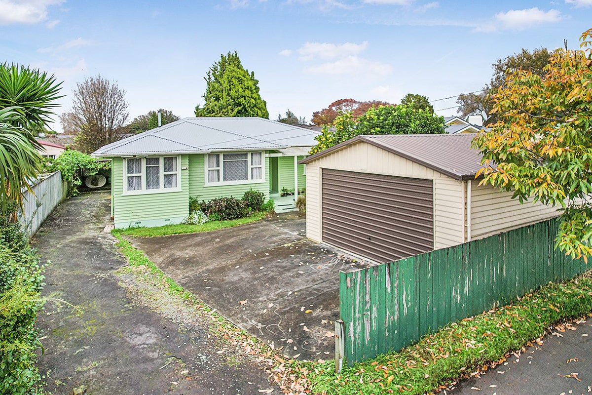 116 Masters Avenue, Silverdale, Hamilton - Carousel 20