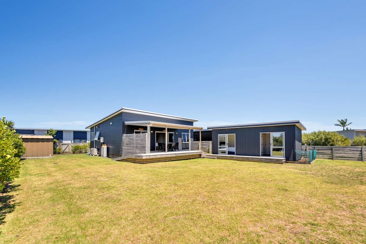 112 Mahoe Place, Matarangi, Whitianga - Carousel 2