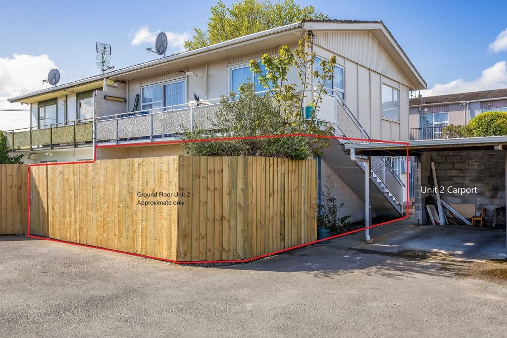 2/524 Armagh Street, Linwood, Christchurch - Carousel 1