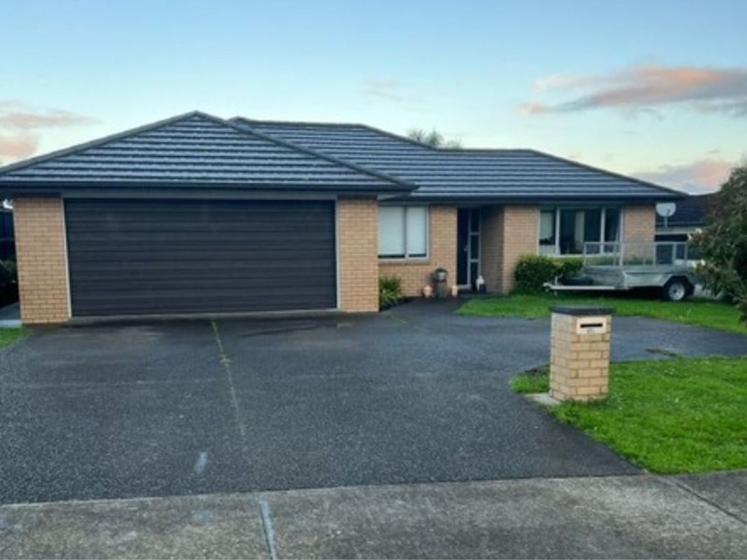 178 Helenslee Road, Pokeno - Carousel 1