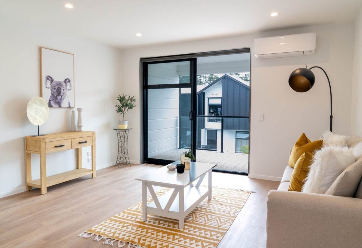 83 Papatupu Way, Kumeu - Carousel 1