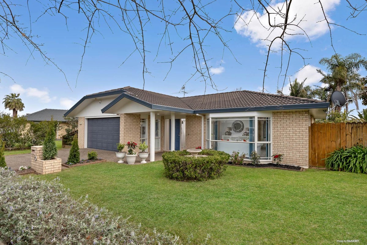 29 Glanworth Place, Dannemora, Auckland - Carousel 1
