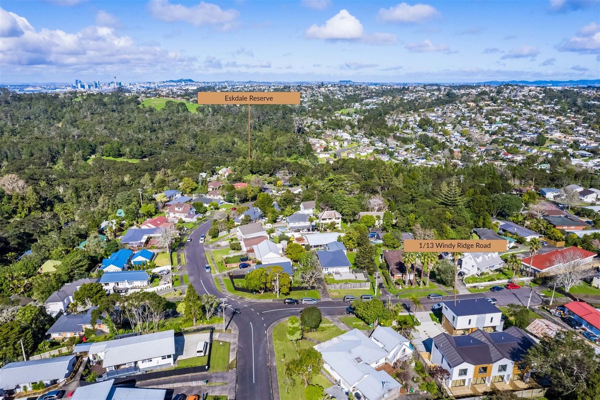 1/13 Windy Ridge Road, Glenfield, Auckland - Carousel 19